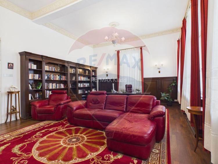 Casa / Vila cu 8 camere de vanzare în zona Cotroceni - 2