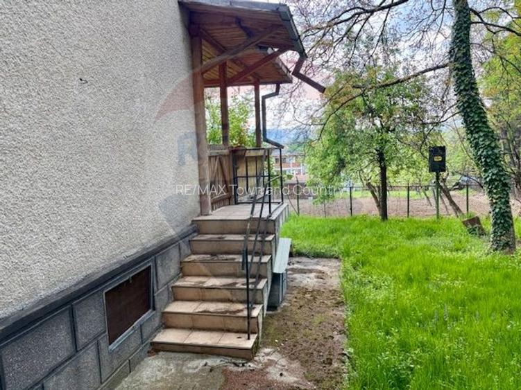 Casă / Vilă cu 7 camere de vânzare - 20