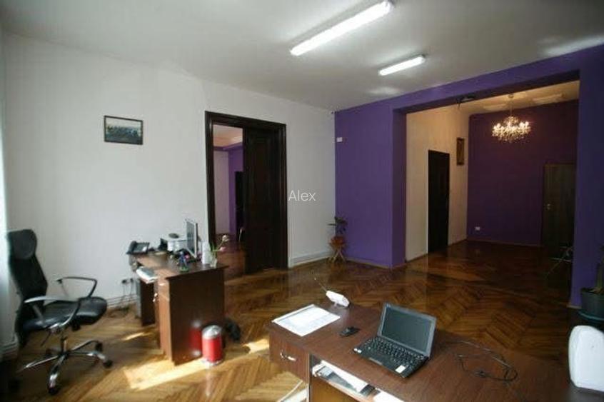 De la proprietar, ap 5 camere, 120 mp, situat la parter, Elisabetin - 13