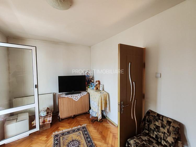 Apartament 3 camere Zona Astra  - 3