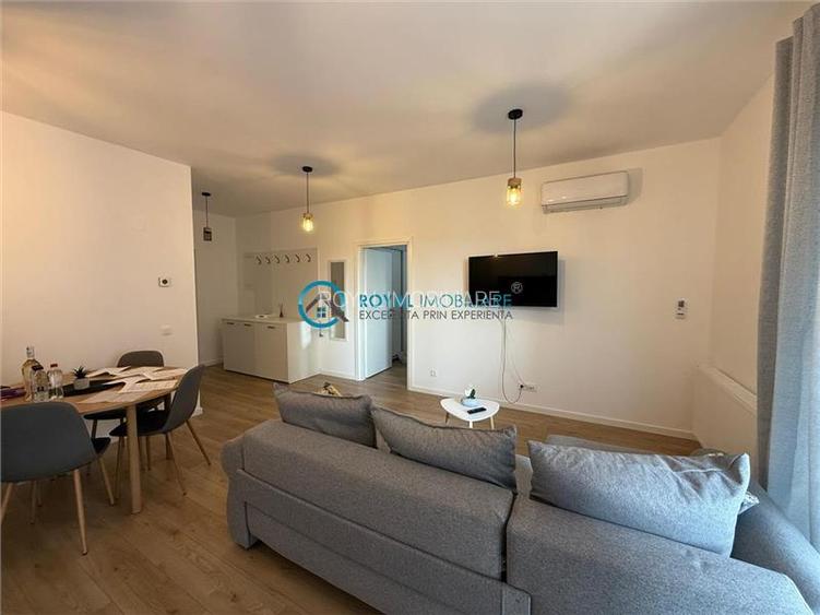 Royal Imobiliare - Inchiriere apartament 2 camere zona Sud - 2