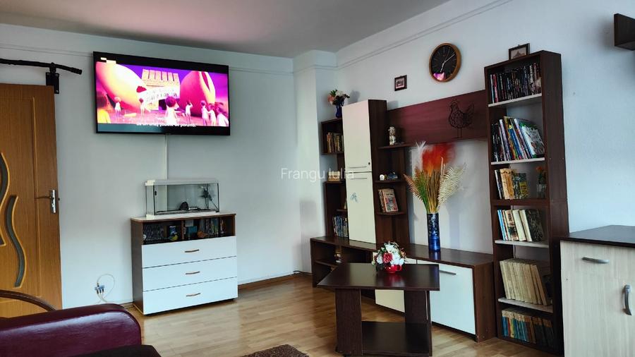 (Rezervat)Vând apartament Cernavodă  - 4