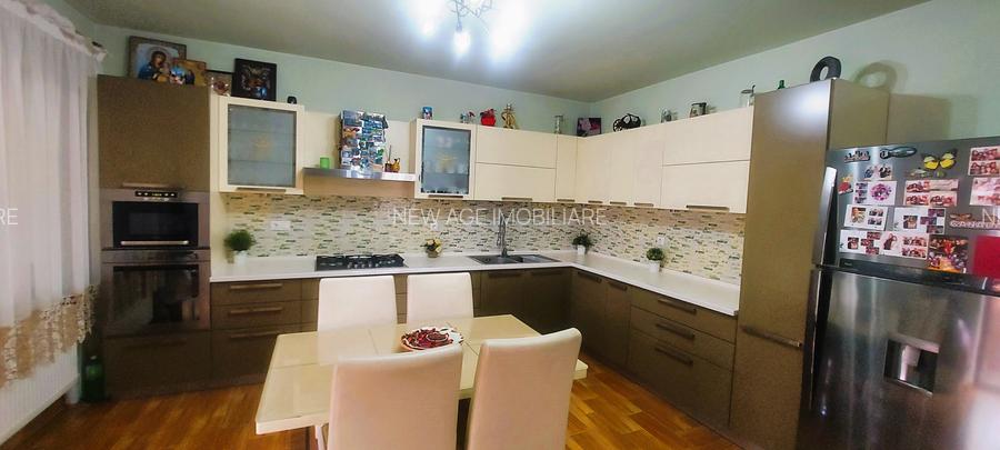 Industriilor-cartier 23 August, P+1, garaj si anexe,teren 389m.p.,comision0%. - 21