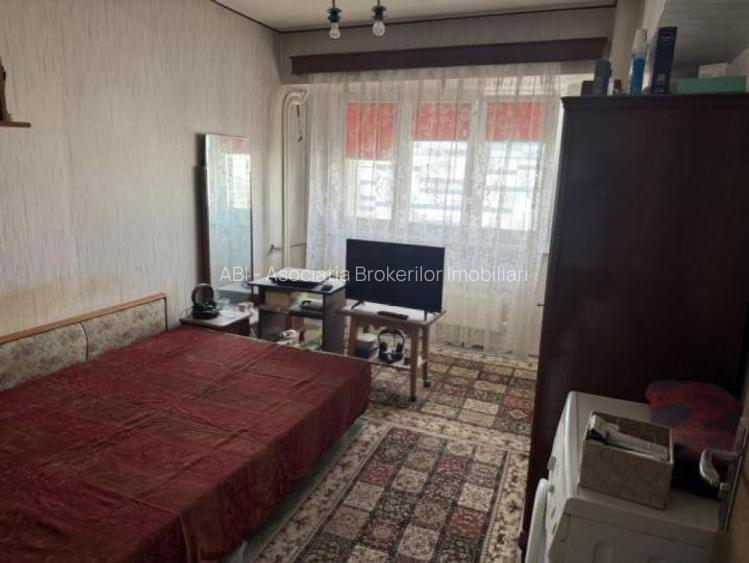 Pantelimon/vis a vis Mega Mall,ap 2 camere,57mp,95.000euro - 3