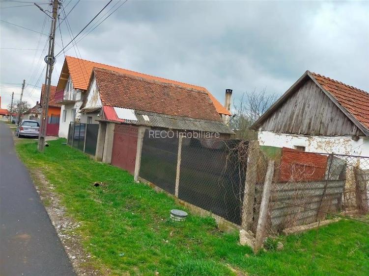 RECO Casa batraneasca cu teren generos la Tileagd - 6
