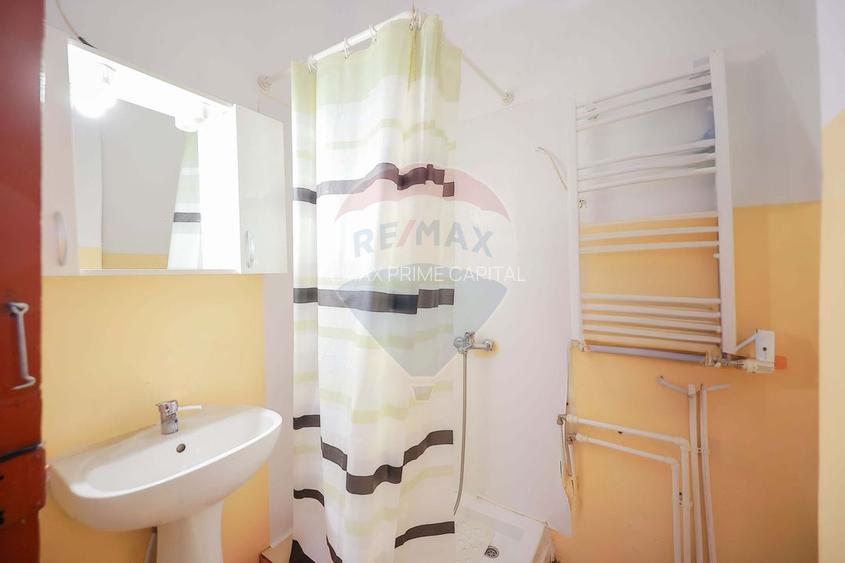 Casă de Vânzare cu 4 camere, Ultracentral - Cuza Vodă - 11