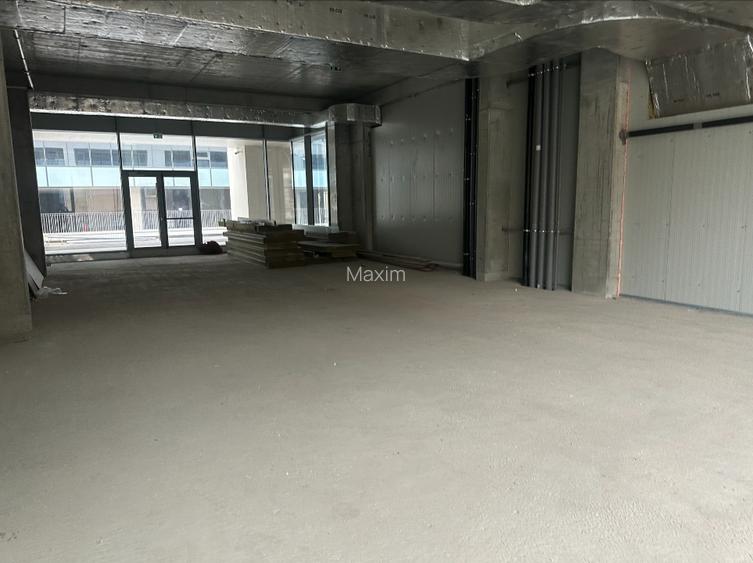 Spațiu Comercial în Aviatiei Tower - 5