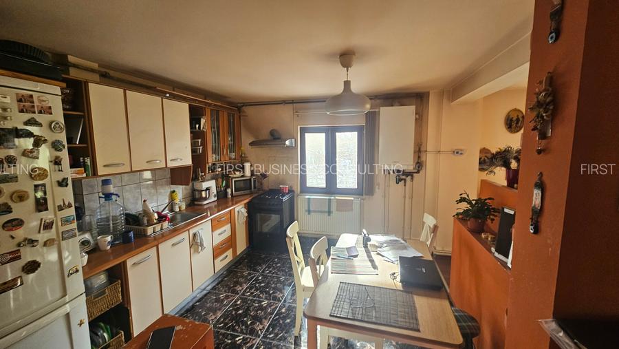 Apartament 4 camzere zona Otopeni-Central - 3