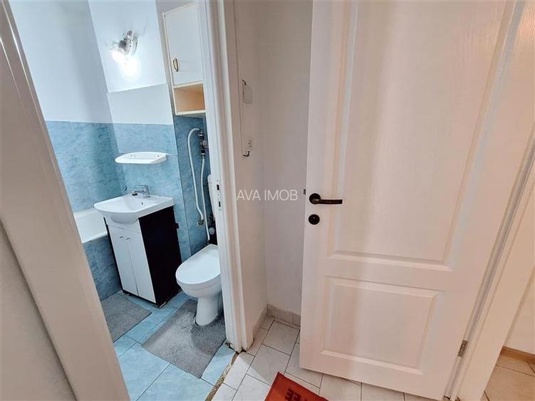 Apartament 2 semidecomandate, parter, mobilat, zona Narcisa - 12