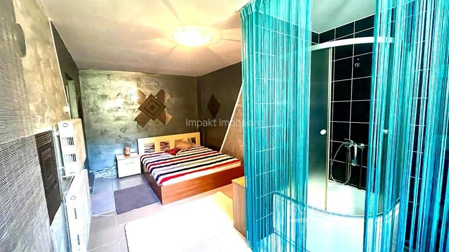 Casa deosebita cu 7 camere si piscina exterioara in cartierul Zorilor - 16