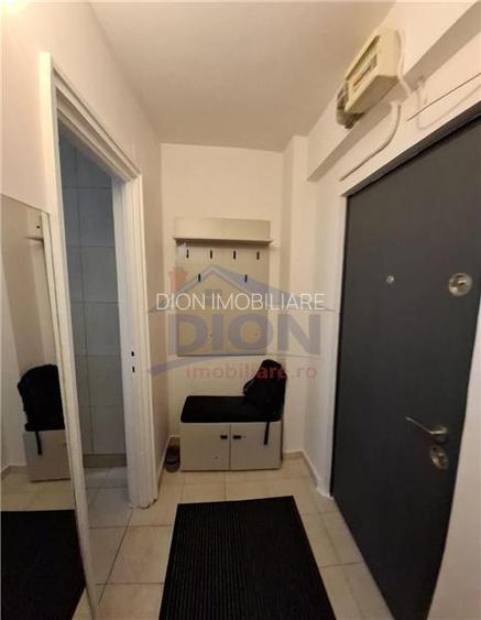 Gara de Nord  -  pe b-dul IG DUCA - 2 minute de metrou - 2