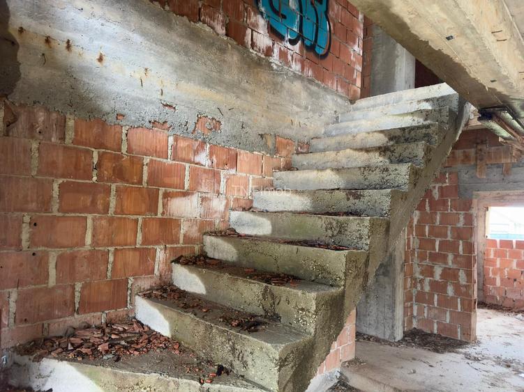 Vila Individuala S+P+1+M cu Teren 1000mp langa Padure - Balotesti - 35