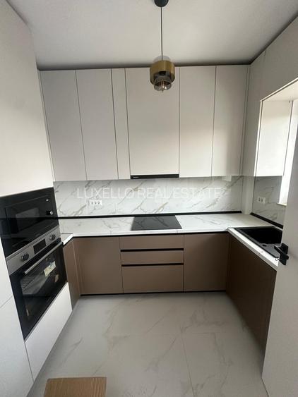 VILE 5/6 CAMERE FINALIZATE IN CARTIER REZIDETIAL CU CIRCUIT INCHIS SI PISCINA - 8