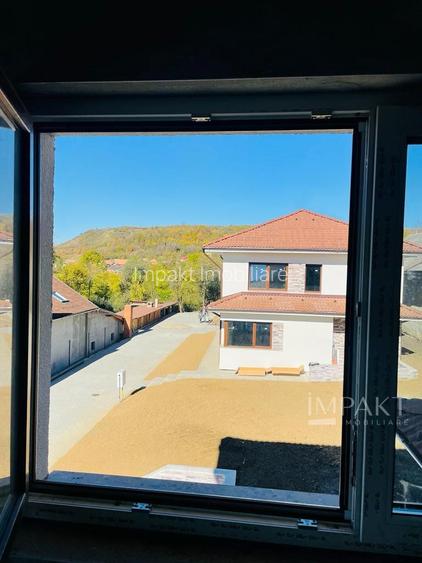 Ansamblu de 3 case la vanzare  in Chinteni! - 12