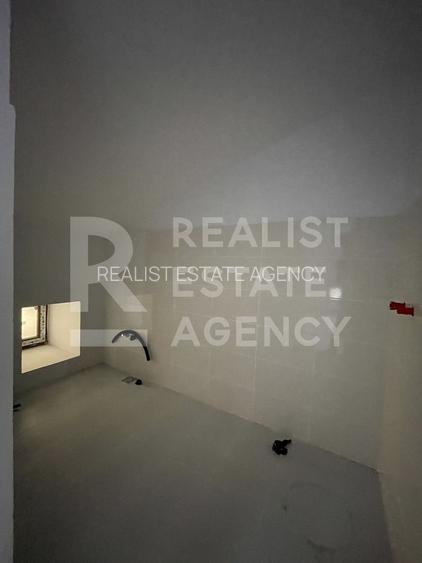 Vânzare, clădire impresionantă, 11 camere, 9 dormitoare, Păcurari - 14