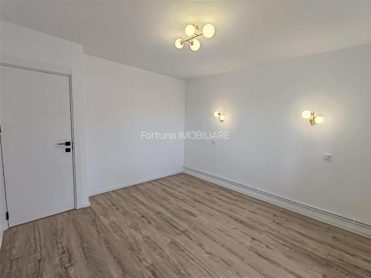 Apartament decomandat cu 2 camere Racadau, renovat recent - 3
