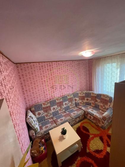 Apartament cu 4 camere de vânzare - Reghin - etaj 1