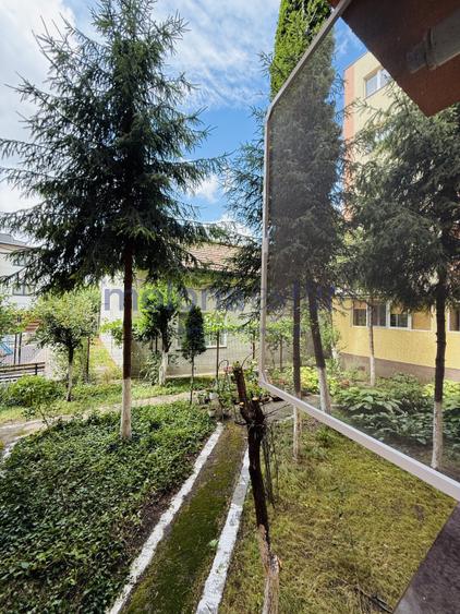 Apartament 3 camere, decomandat la prima închiriere!