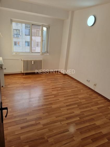 spatiu in cladire de birouri | 3 camere | Tineretului - Timpuri Noi | 550EUR+TVA - 16