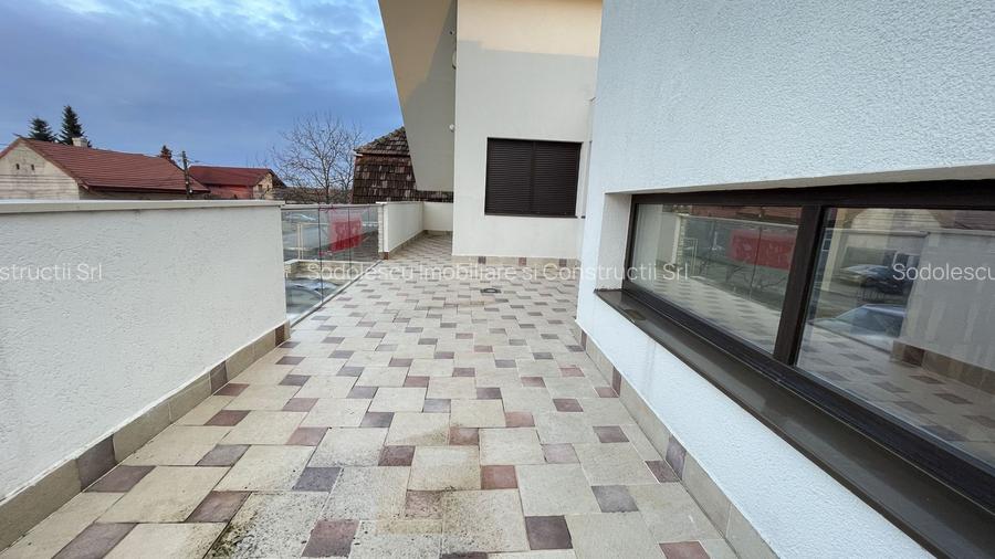 Casa moderna P+1E,spatioasa,teren 700 mp in Sacalaz - 31