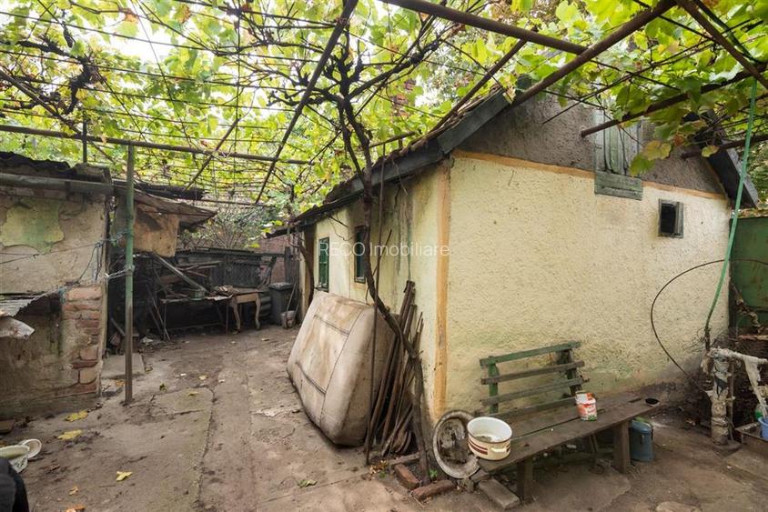 RECO  Casa in Episcopia Bihor cu teren de 704mp - 10