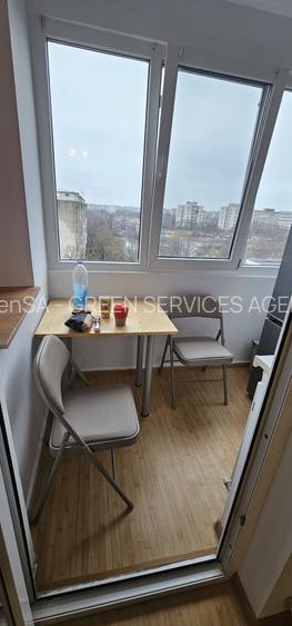 Metrou Favorit, proaspat renovata - 17