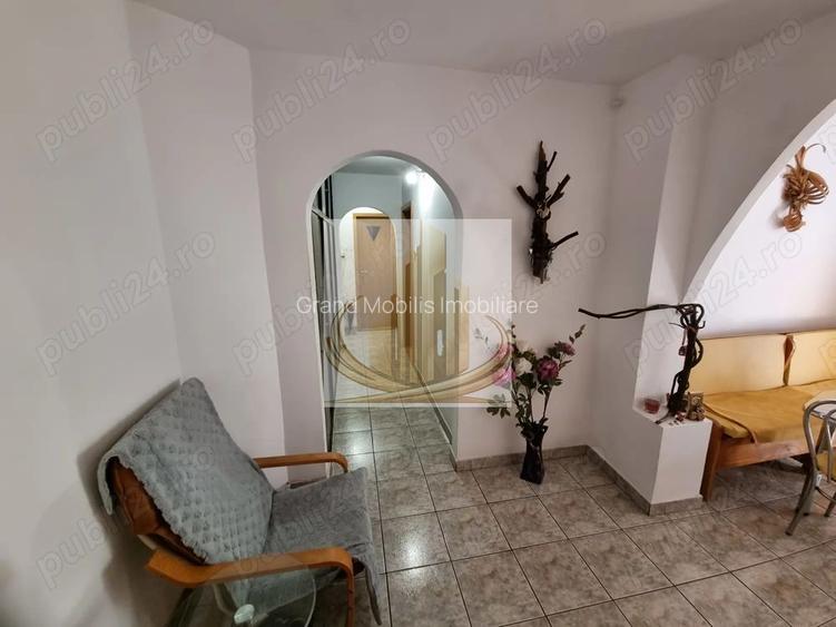 Apartament 3 Camere | Decomandat | Etaj 3/5 | Zonă Calea Aradului - 9