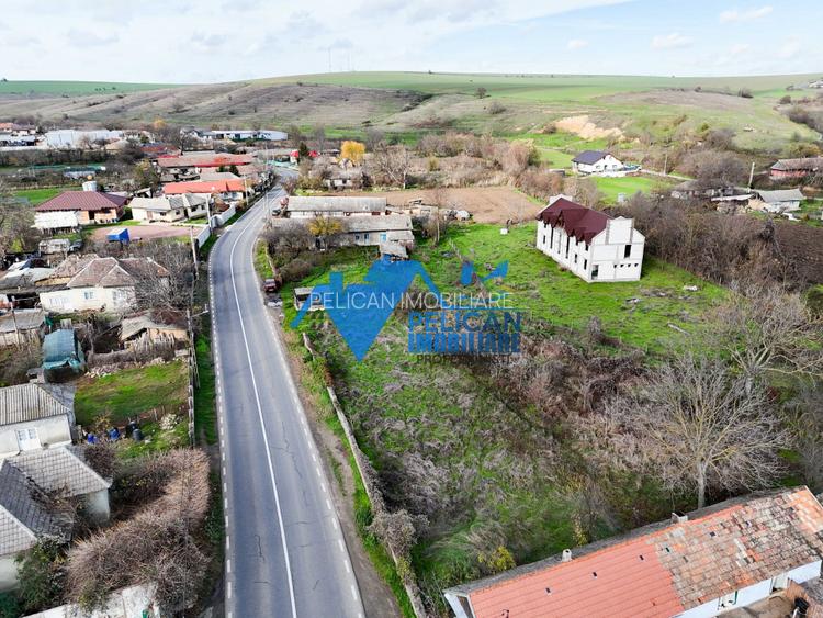 Casa cu teren in CIUCUROVA - 3317MP - la drumul National - 7
