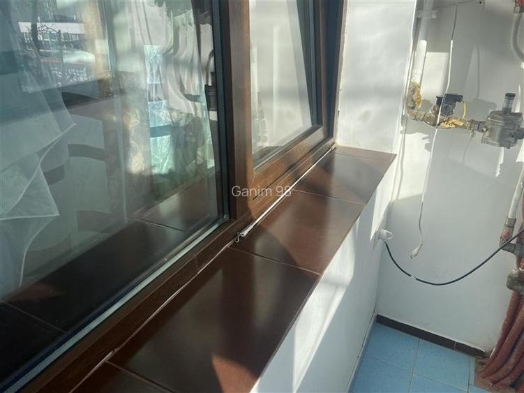 Apartament 2 camere , zona Cartier Sud , decomandat et 3 4 , imbunatatit , liber - 18