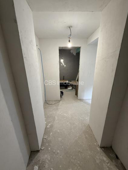Apartament 2 Cam 35mp Zona Centrală Vizavi de Facultatea FSPAC Str.Aurel Suciu - 10