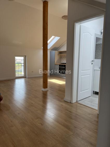 Oportunitate investitie imobiliara: etaj intreg cu 3 apartamente - Comision 0% - 16