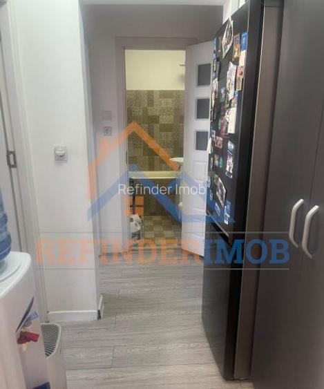 Apartament de vanzare cu 2 camere, zona Salajan - Metrou 1 Decembrie 1918 - 6