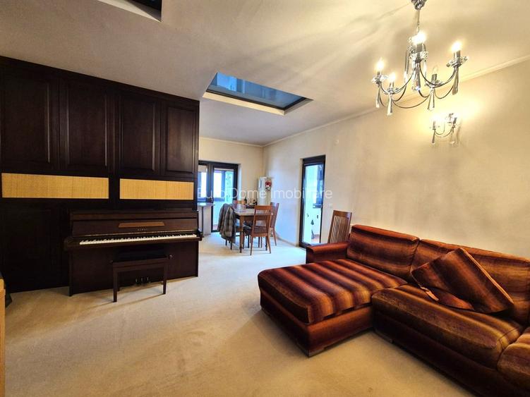 Comision 0 - Apartament în vilă, spațios, priveliște spre cabana Postăvaru - 12