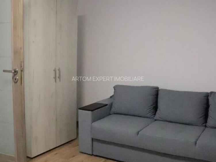 Theodor Pallady/piata Trapezului,1 minut metrou - 9