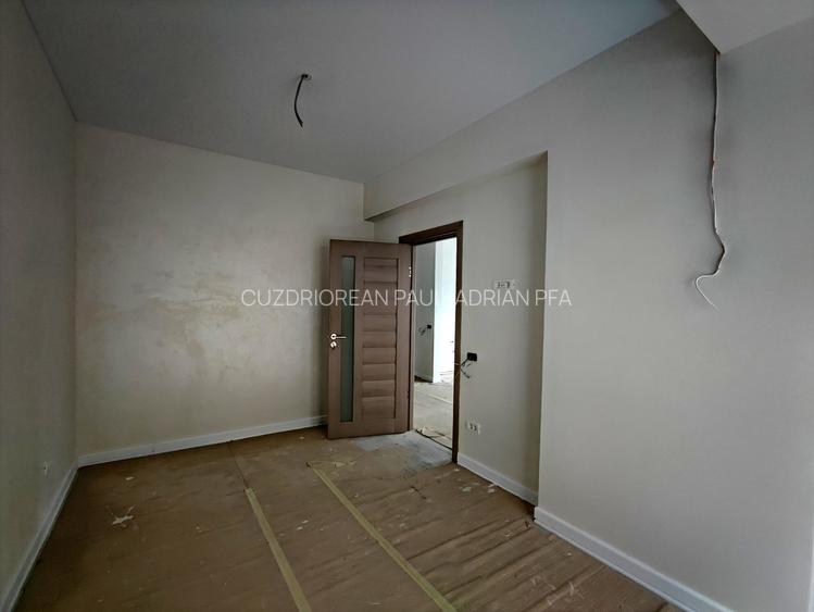Apartament cu 3 camere si loc de parcare de vanzare in Tomis Plus - 7