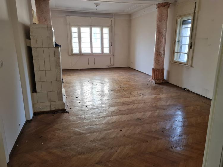 VANZARE CASA VILA INDIVIDUALA