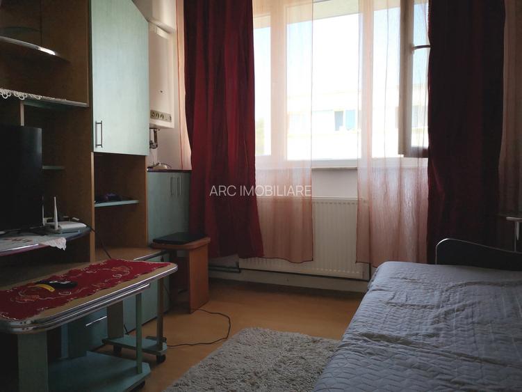 Garsoniera modificata și amenajată, zona Carpaților - 6