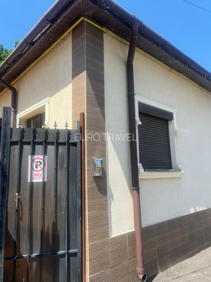 Casa la sol, renovata ,caramida, pentru locuit sau spatiu birouri, zona  buna - 3