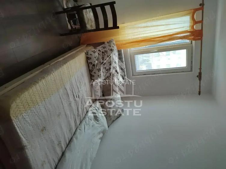 Apartament 3 camere semidecomandat zona Sagului - 9