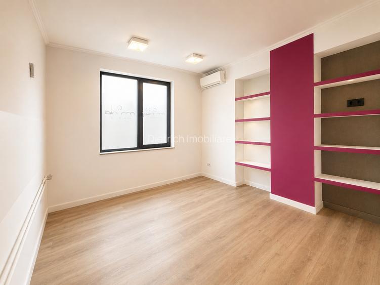 Închiriere Vilă   | 8 camere  | Zona Capitale - 9