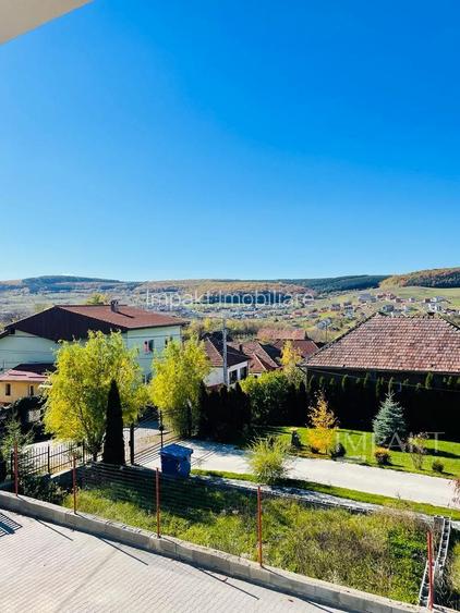 Ansamblu de 3 case la vanzare  in Chinteni! - 10