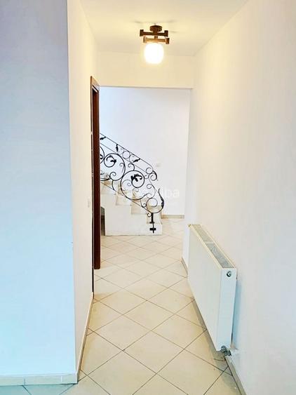 Tatarasi Sud, locuinta P+E+M, semimobilata, cu teren 150mp - 11