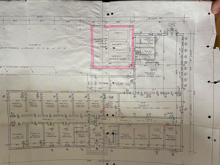 Proprietate versatila fost camin muncitori + teren loc.Batar jud Bihor - 7