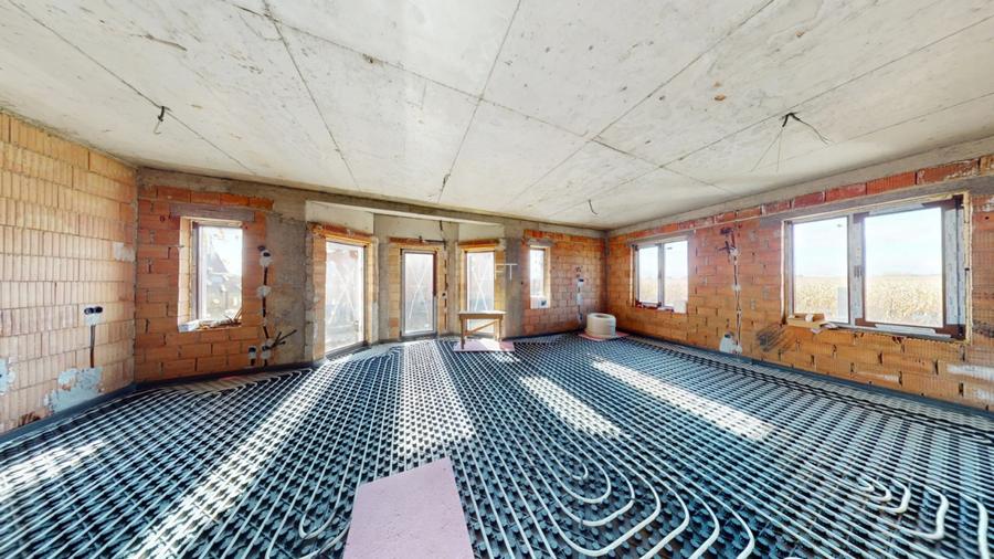  Casa moderna in Sanpetru – confort, eficienta si echilibru - 3