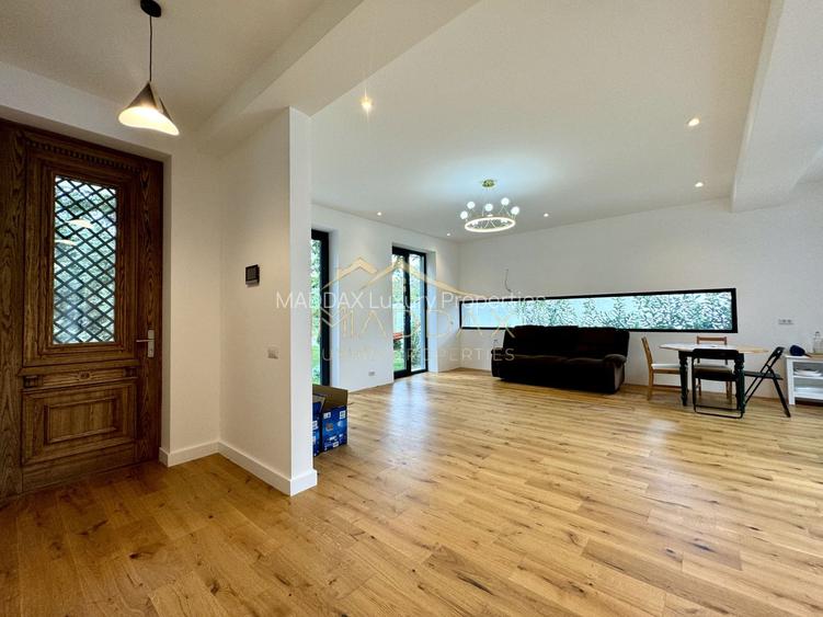 Vila cu 5 camere // * 565 mp gradina* // Tunari - 12