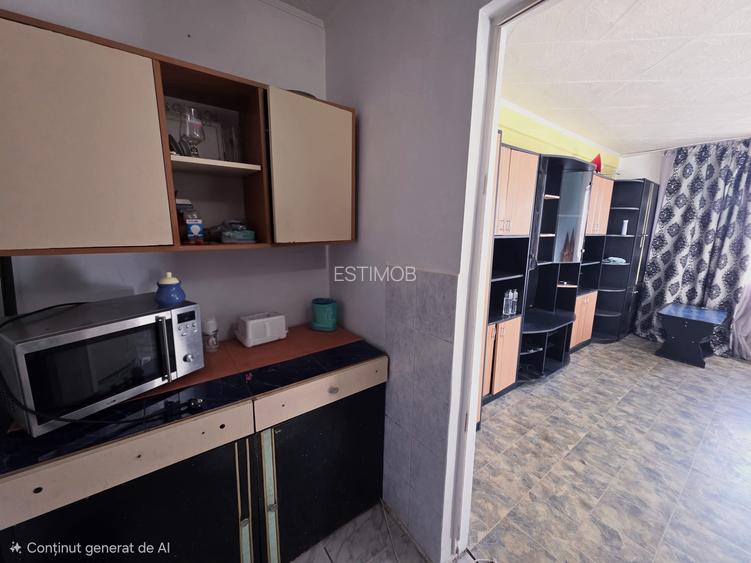 Vand camera de camin Uzina 2 cu baie proprie - 5