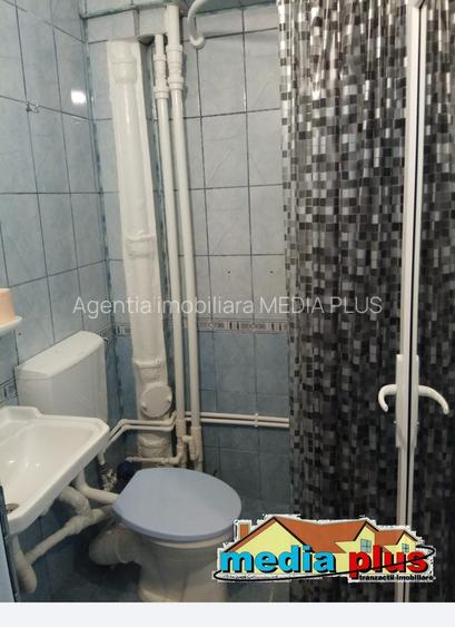 Garsonieră de închiriat – Țiglina I, Str. Brăilei, etaj 1, centrală proprie, - 5