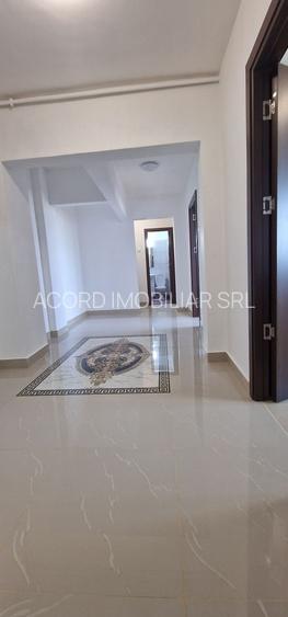 Gara-Abator, apartament cu 3 camere decomandate. - 13