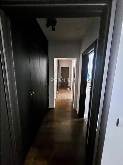 Dumbravita Central - 3 Camere - Et 2/2 - Centrala proprie - Clima - 2 Locuri par - 10