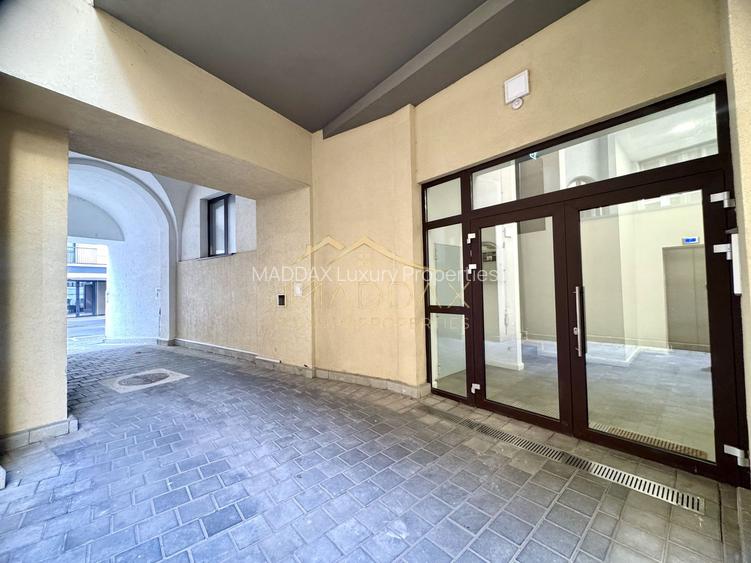 Spatiu de birouri *3 camere* / Cladire Istorica stil Brancovenesc / Universitate - 30